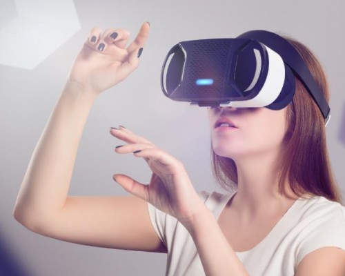 你是否应该远离 VR 头戴设备？研究称可能会导致健康问题