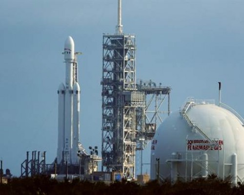 SpaceX将送宇航员到空间站 今年12月执行载人试飞任务