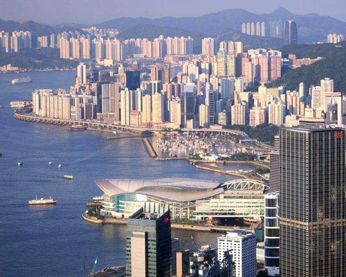 被疯抢的香港10亿豪宅：山顶都要说普通话了