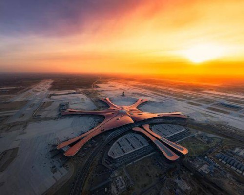 “新世界七大奇迹”：北京大兴国际机场正式投运