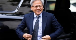 亿万富豪批量出炉，黄仁勋与核心高管集体“暴富”